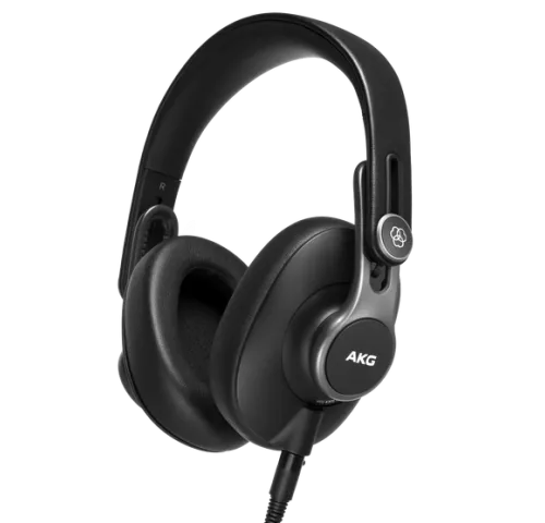 AKG K371
